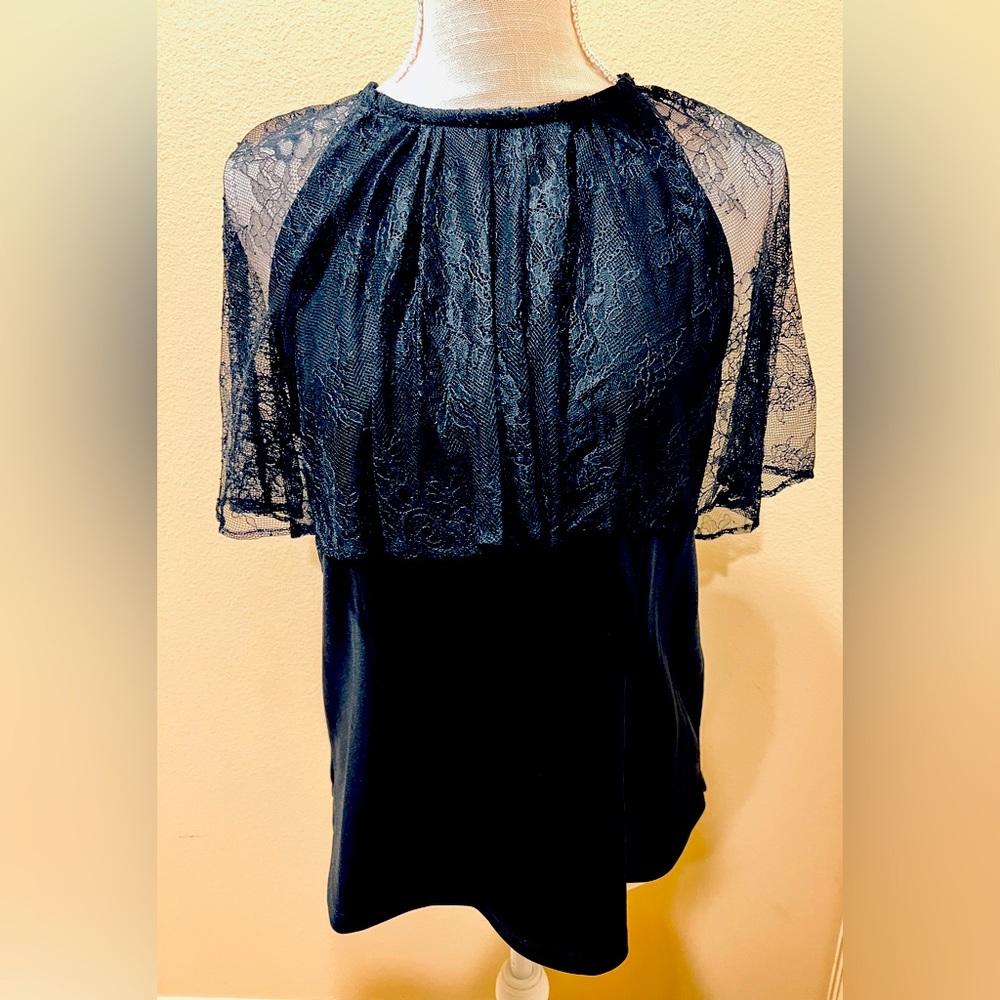 Black Lace Cape Style Top. Double Fabric underneath. SIZE MEDIUM. NWT